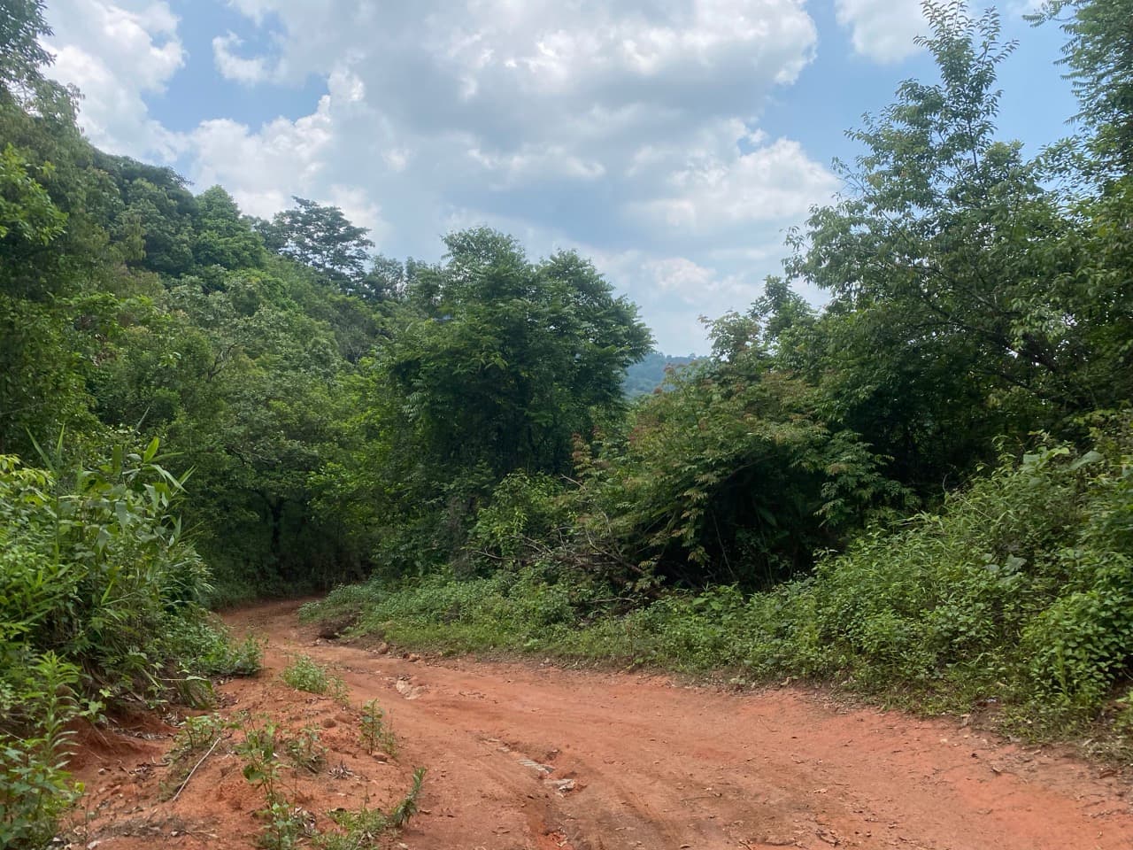 Doi Mon Angket