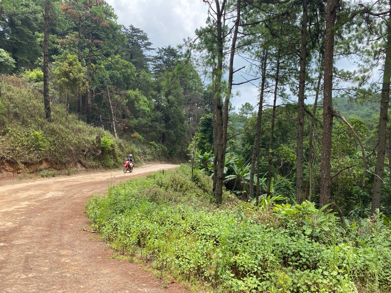 Doi Mon Angket