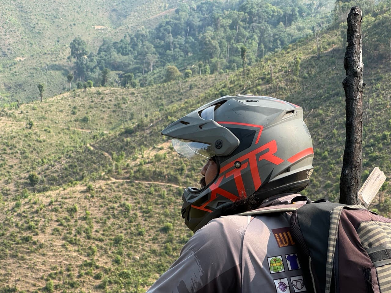 The Road to Tha Koh Kha