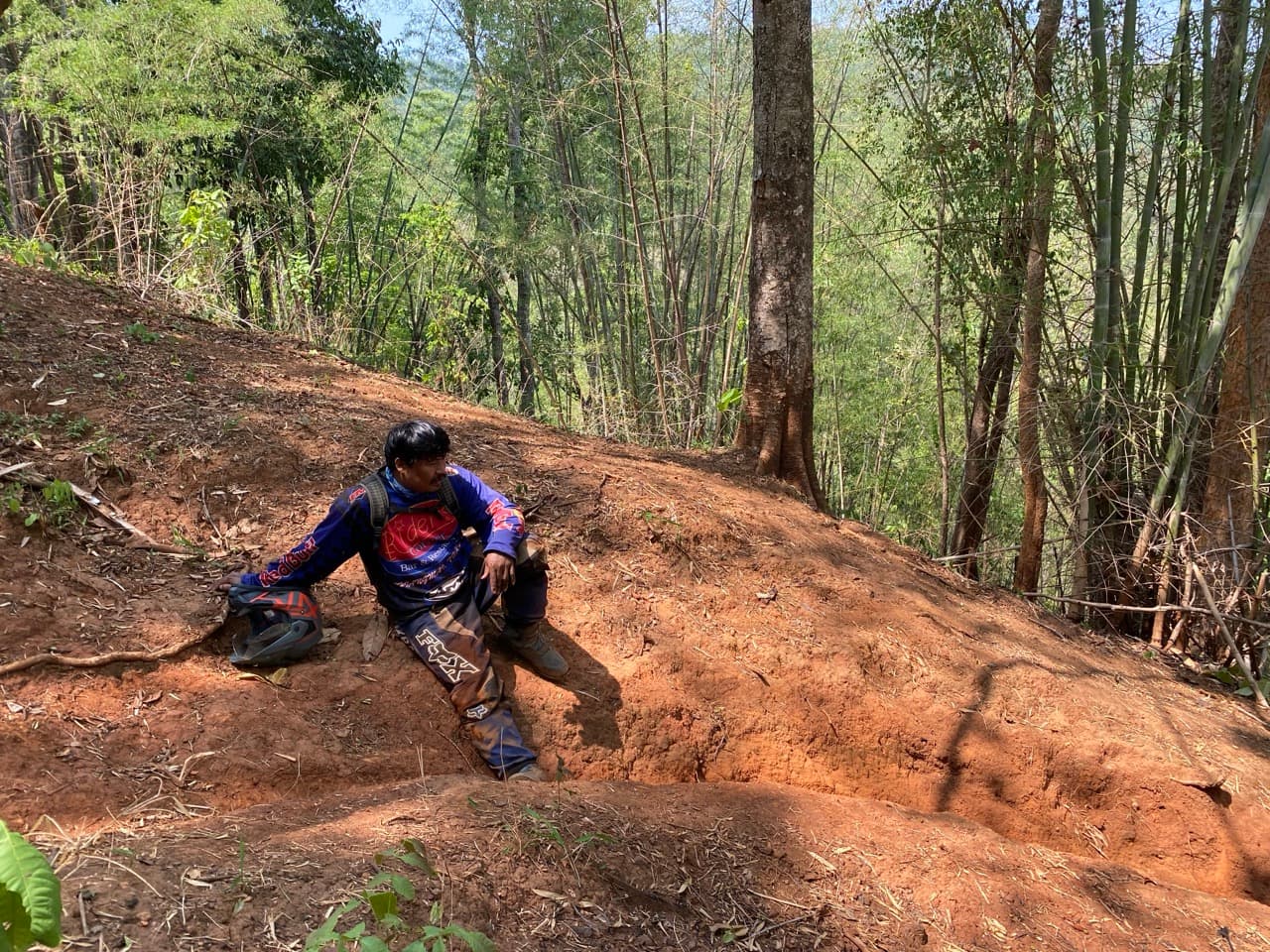 Mae On Ridgeline Ridge
