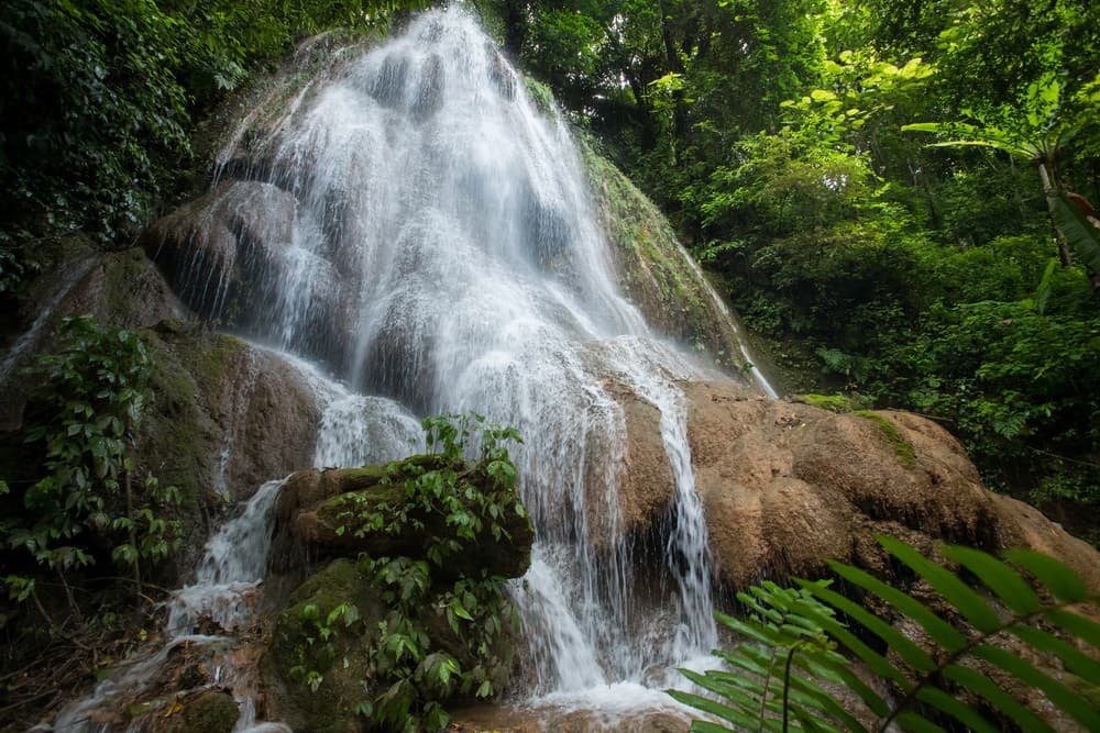 Nam Min Waterfall Forest Park