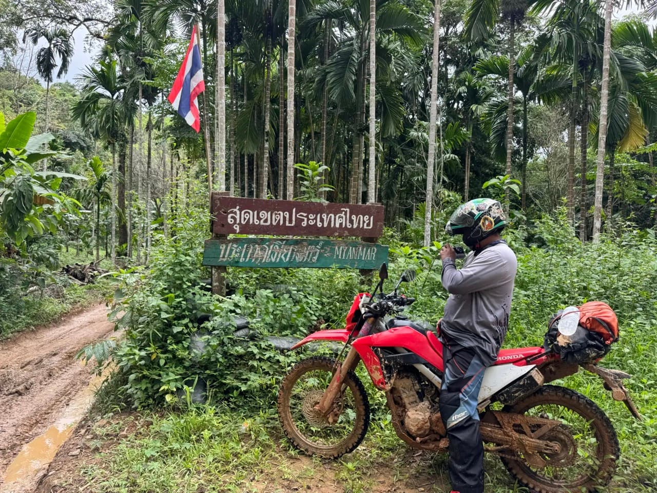 Baan Plueng Klueng to Baan Lee Tong Ku