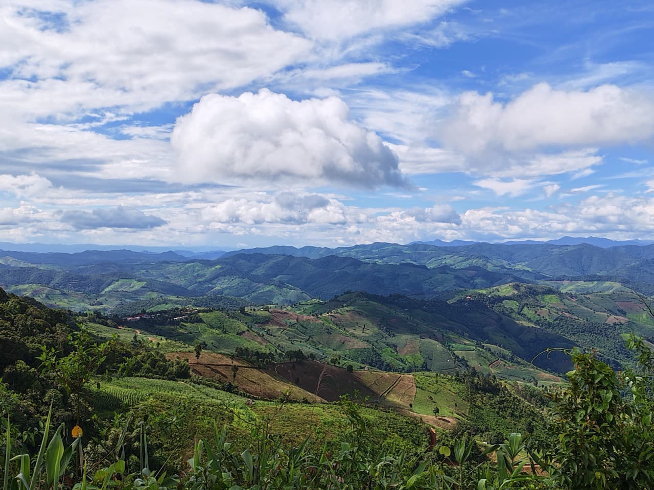 Mae Sariang to Mae Chaem via Village Roads