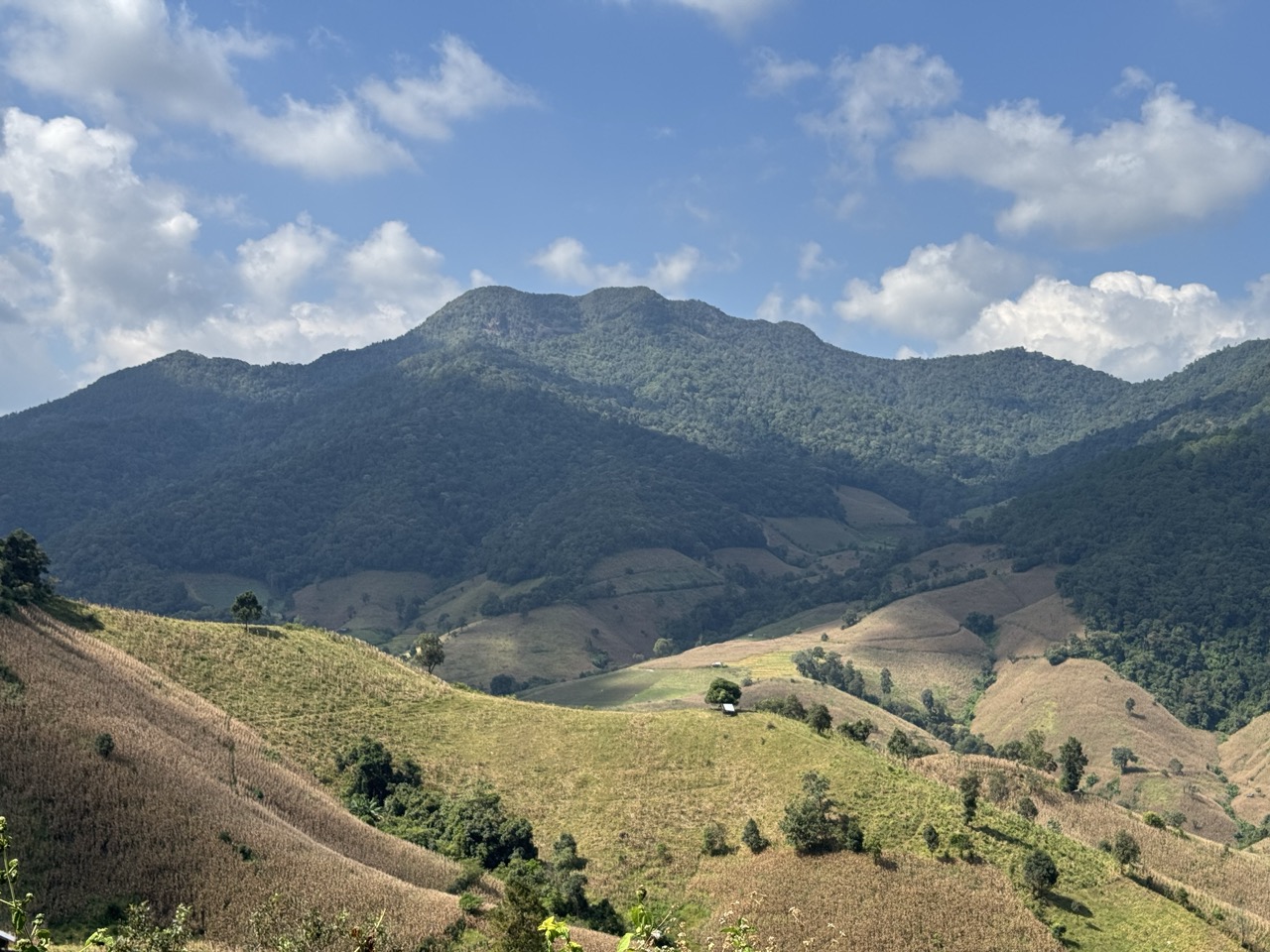 Key enduro riding regions around Chiang Mai — from the Samoeng loop to Doi Inthanon and beyond